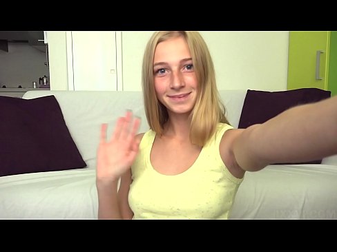 ❤️ Wenn ich gelangweilt bin, masturbiere ich faul meine rosa Muschi ❌ Fucking video bei porn de.sexycamse.top ❤