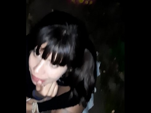 ❤️ Auf der Straße geschwollenen Penis im Austausch für Süßigkeiten ❌ Fucking video bei porn de.sexycamse.top ❤